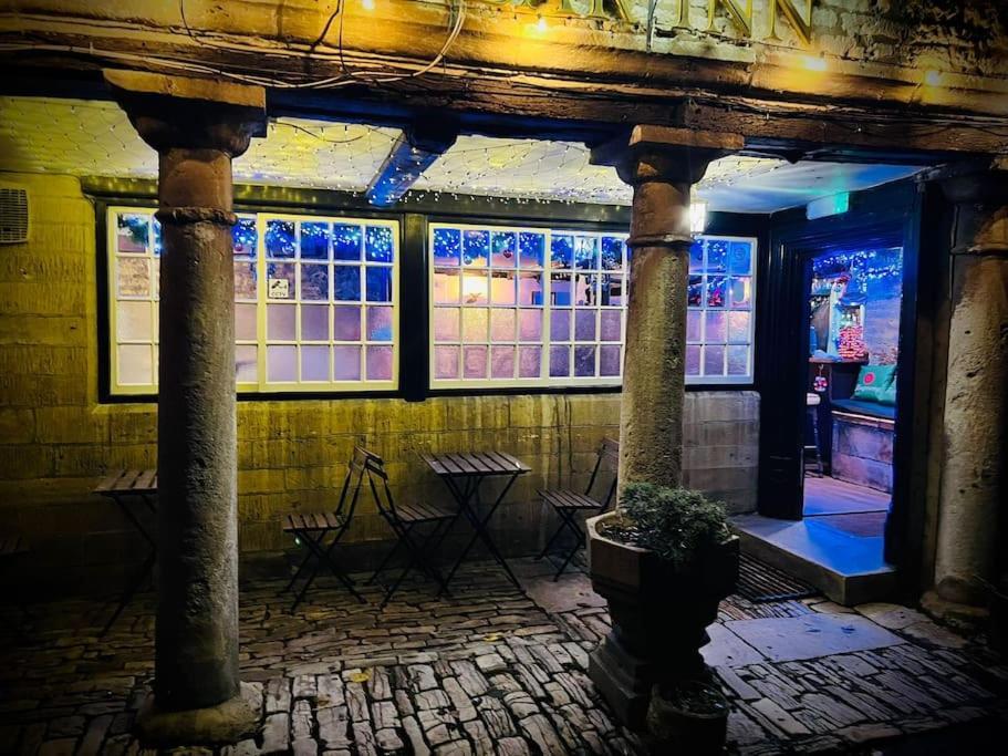 Bisley  Bear Inn - Bisley المظهر الخارجي الصورة